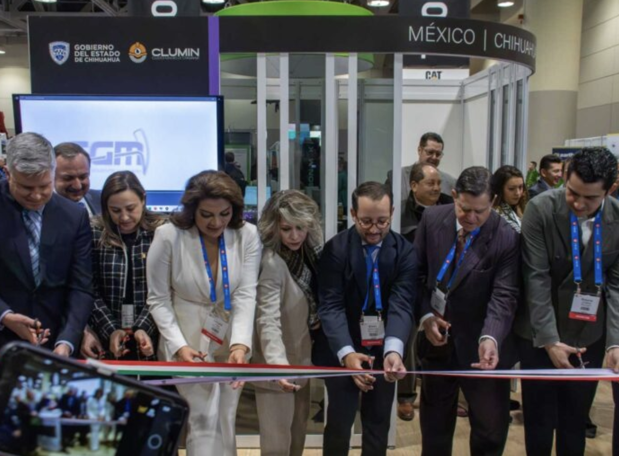 Gobierno de Chihuahua encabeza inauguración del Pabellón México en PDAC 2025